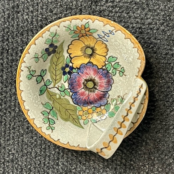 Areo Other - Vintage Royal Zuid Holland GOUDA Areo Holland Dutch Handled Dish Art Pottery